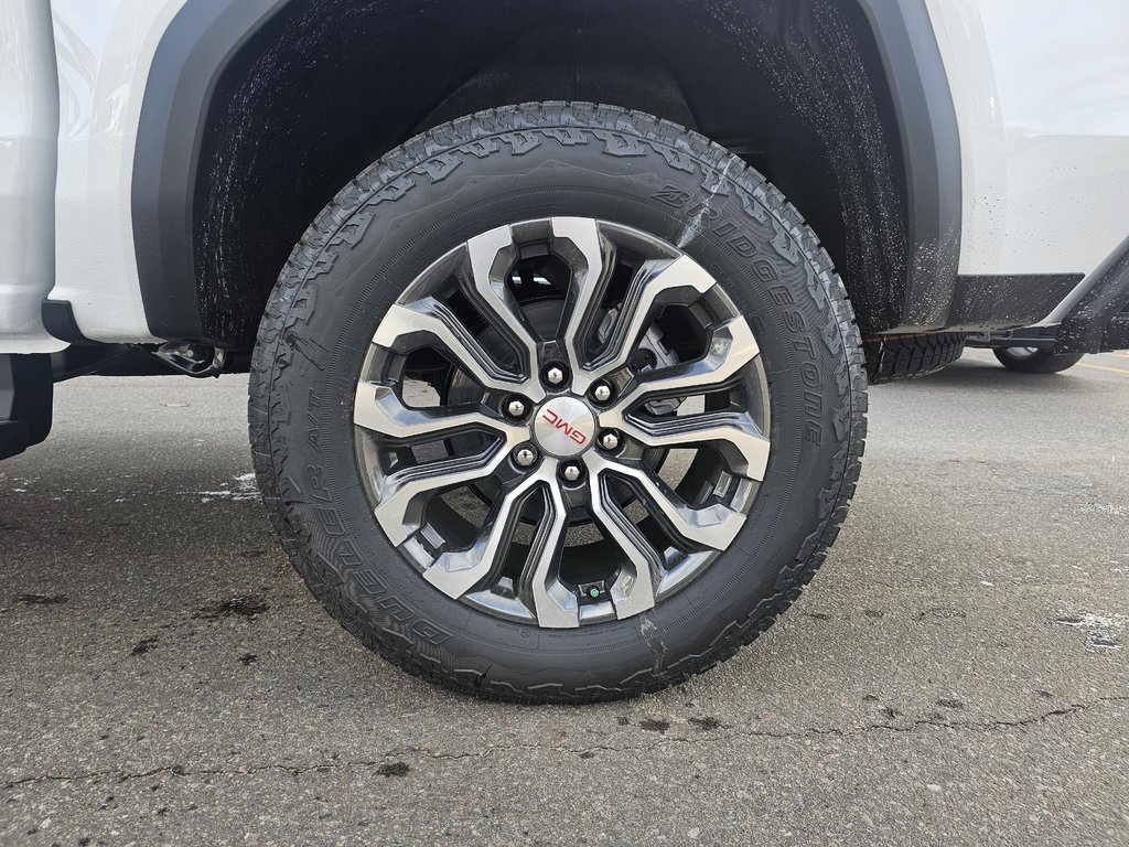 2024 GMC Canyon in Pickering, Ontario - 9 - w1024h768px