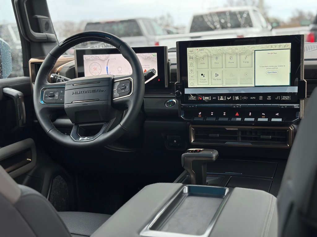 2024 GMC HUMMER EV SUV in Pickering, Ontario - 9 - w1024h768px