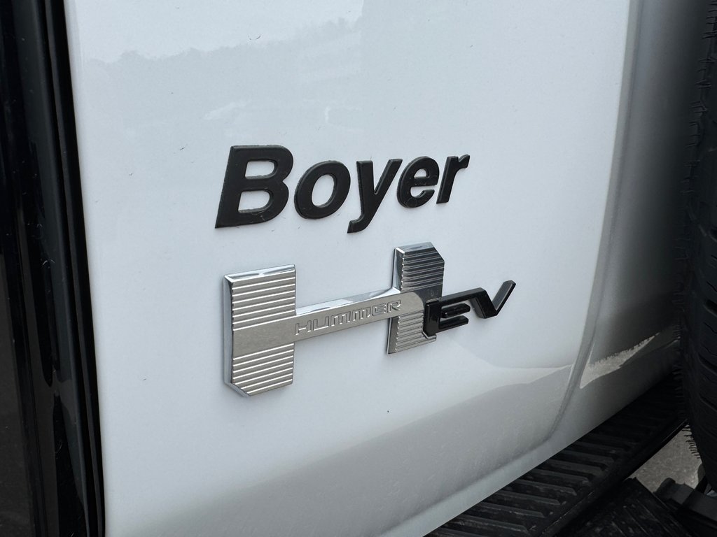 2025 GMC HUMMER EV SUV in Pickering, Ontario - 42 - w1024h768px