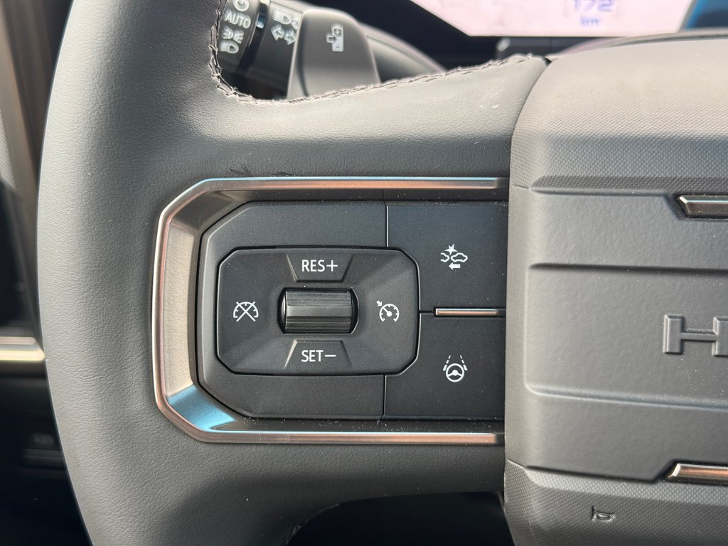 2025 GMC HUMMER EV SUV in Pickering, Ontario - 20 - w1024h768px