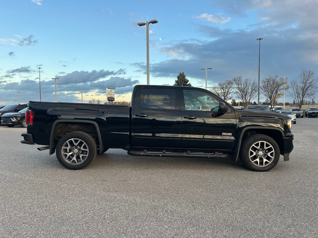 2017  Sierra 1500 SLT in Pickering, Ontario - 6 - w1024h768px