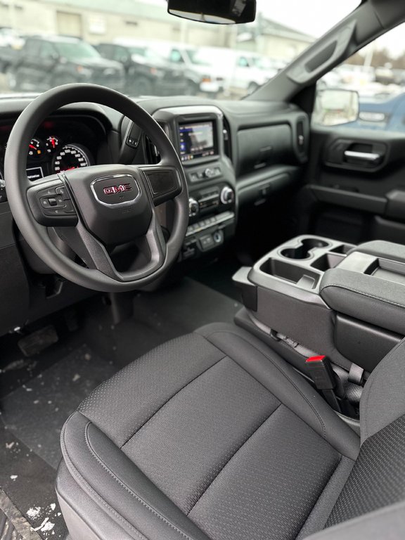 2023 GMC Sierra 1500 in Pickering, Ontario - 15 - w1024h768px