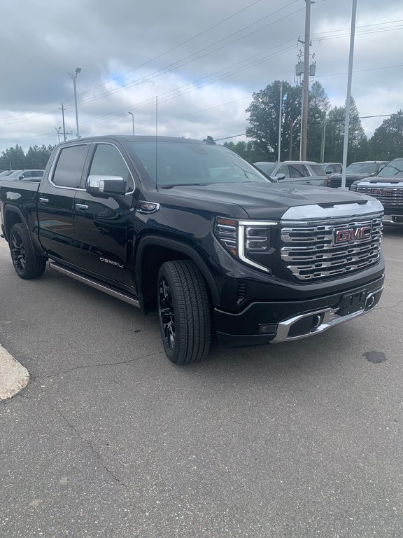 2024 GMC Sierra 1500 in Pickering, Ontario - 3 - w1024h768px