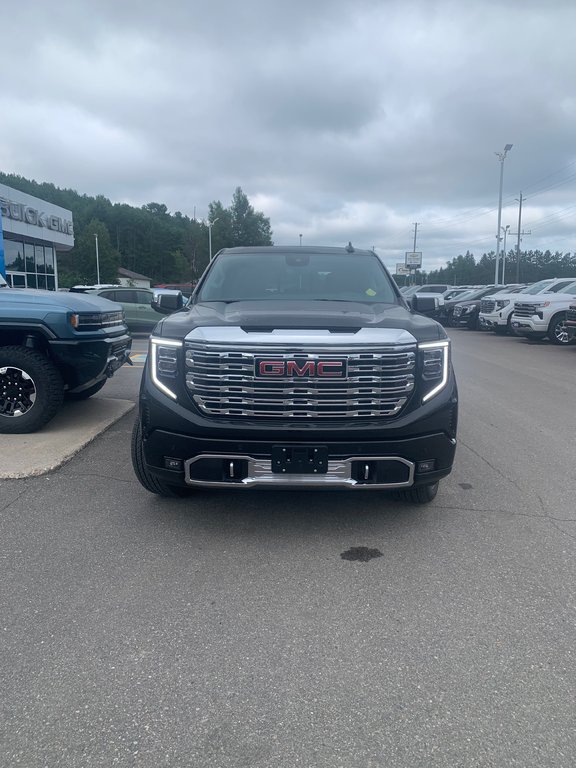 2024 GMC Sierra 1500 in Pickering, Ontario - 2 - w1024h768px