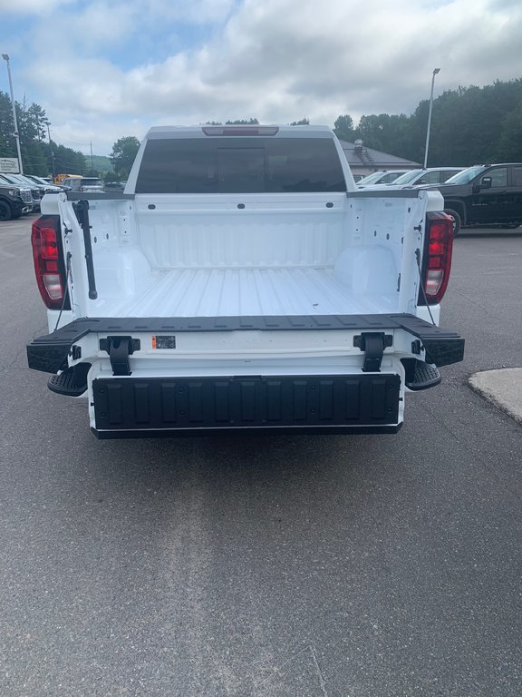 2024 GMC Sierra 1500 in Pickering, Ontario - 10 - w1024h768px