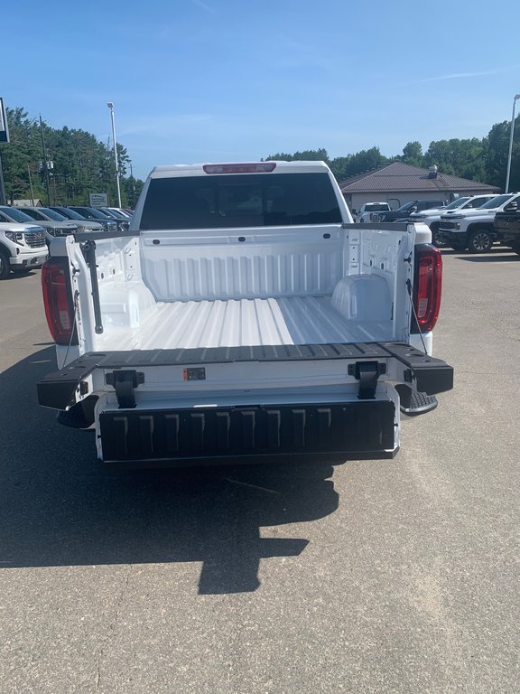 2024 GMC Sierra 1500 in Pickering, Ontario - 9 - w1024h768px