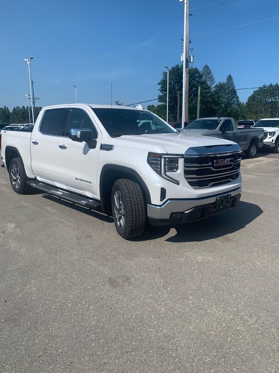 2024 GMC Sierra 1500 in Pickering, Ontario - 3 - w1024h768px