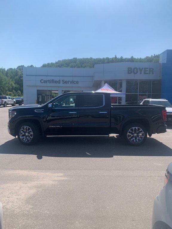 2024 GMC Sierra 1500 in Pickering, Ontario - 11 - w1024h768px