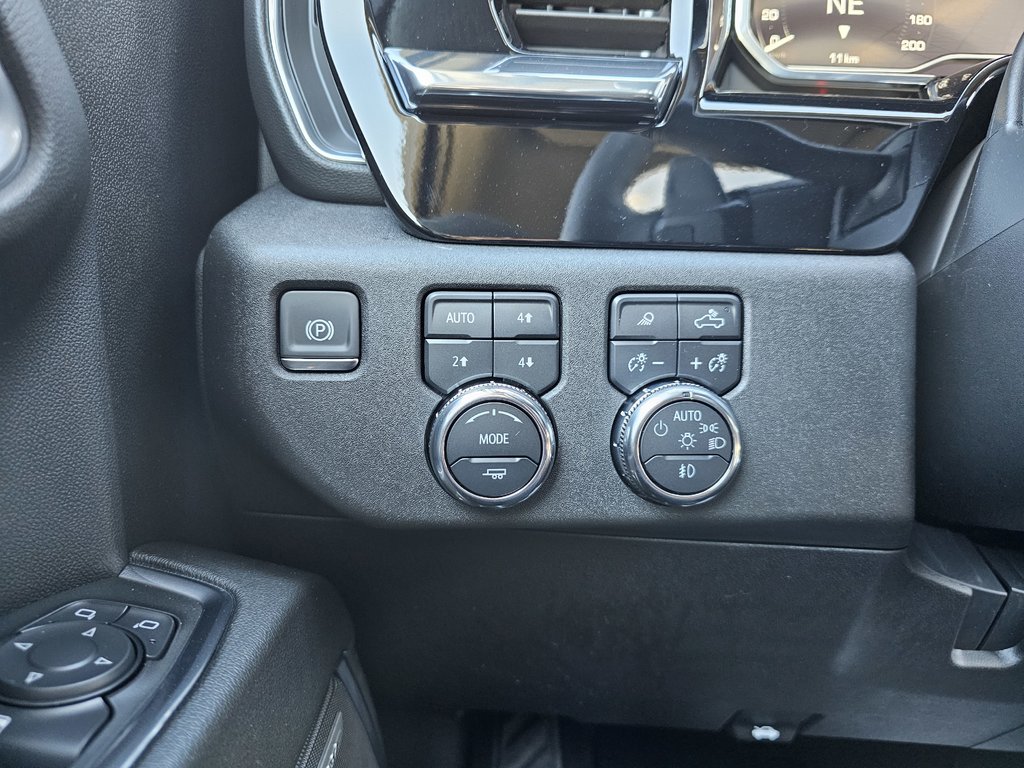 2025 GMC Sierra 1500 in Pickering, Ontario - 10 - w1024h768px