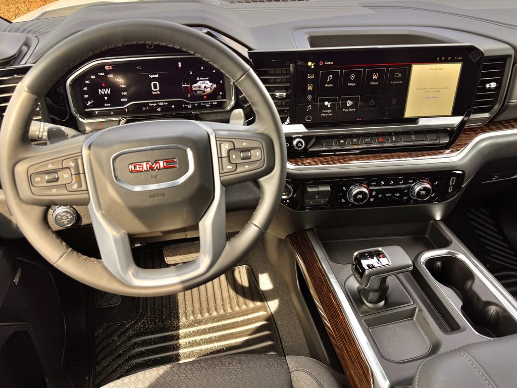 2025 GMC Sierra 1500 in Pickering, Ontario - 10 - w1024h768px