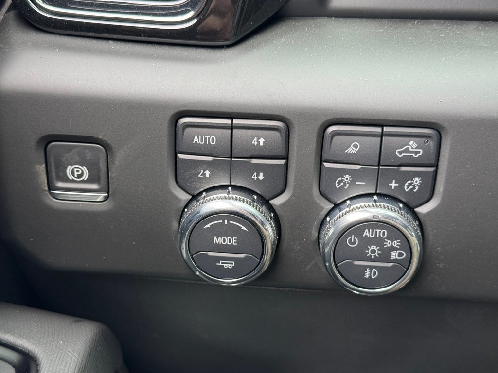 2025 GMC Sierra 1500 in Pickering, Ontario - 23 - w1024h768px