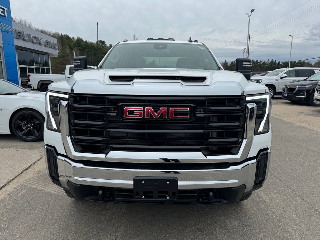 2024 GMC Sierra 2500 HD in Pickering, Ontario - 2 - w1024h768px