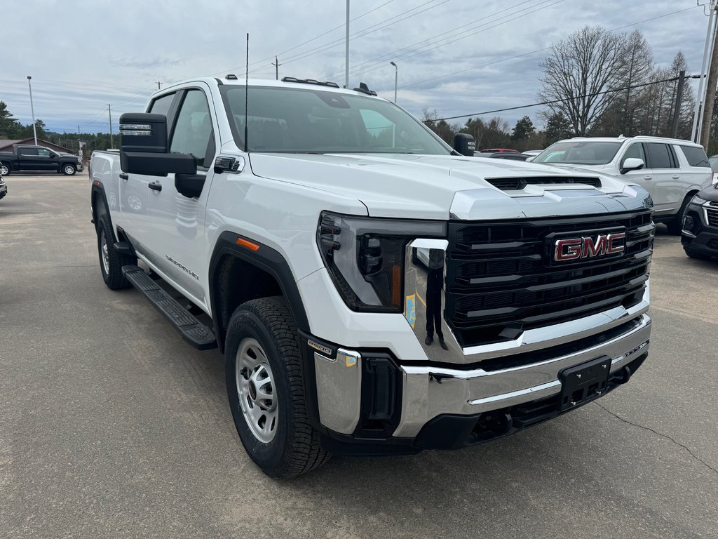 2024 GMC Sierra 2500 HD in Pickering, Ontario - 3 - w1024h768px