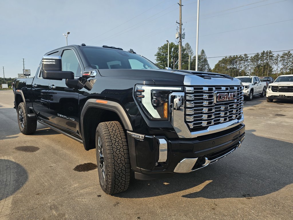 2024 GMC Sierra 2500 HD in Pickering, Ontario - 3 - w1024h768px