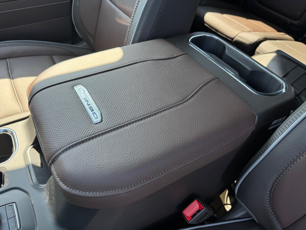 2025 GMC Sierra 2500 HD in Pickering, Ontario - 27 - w1024h768px