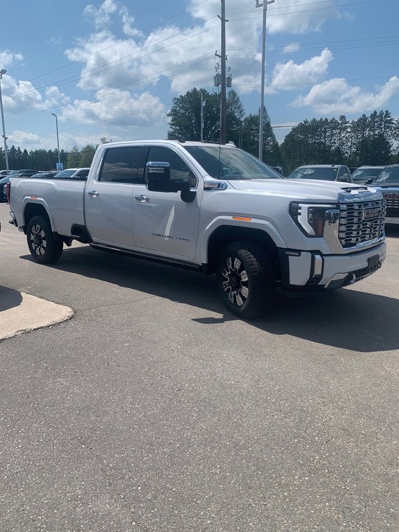 2024 GMC Sierra 3500 HD in Pickering, Ontario - 5 - w1024h768px