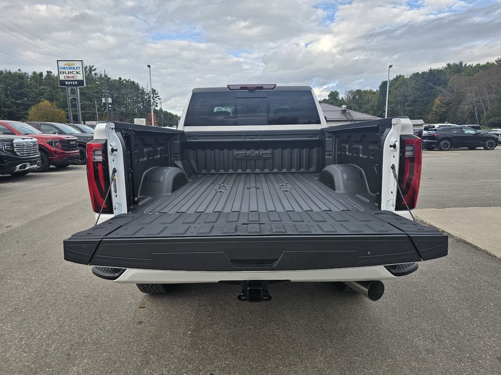 2025 GMC Sierra 3500HD in Pickering, Ontario - 6 - w1024h768px