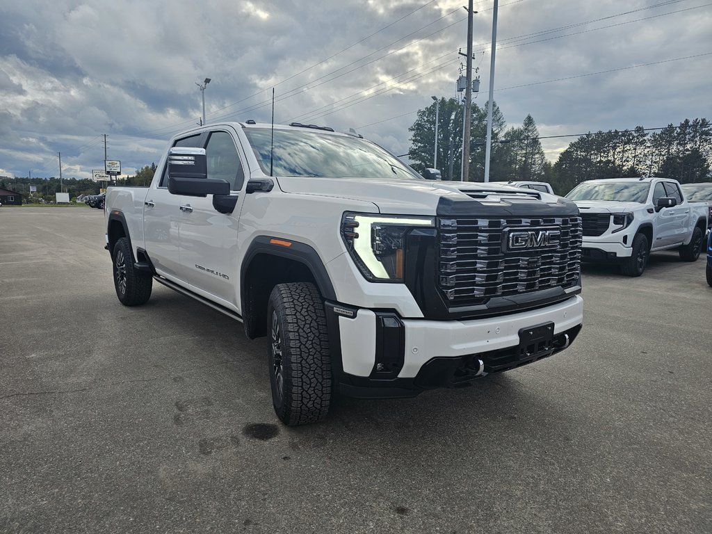 2025 GMC Sierra 3500HD in Pickering, Ontario - 3 - w1024h768px