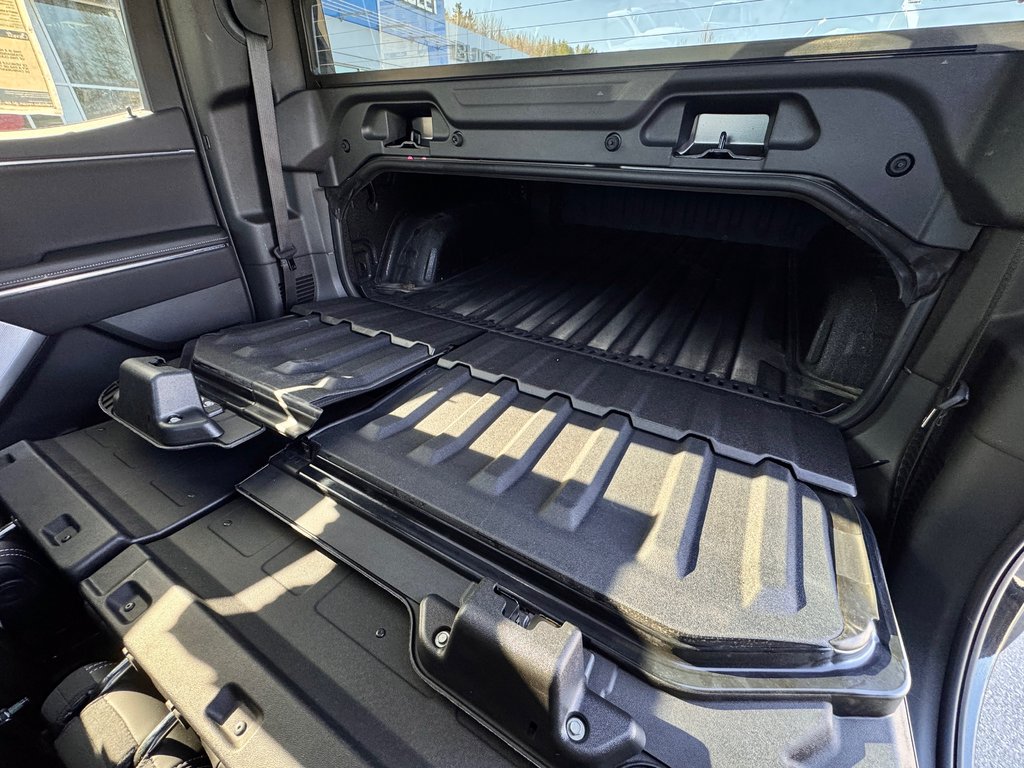 2025 GMC Sierra EV in Pickering, Ontario - 32 - w1024h768px
