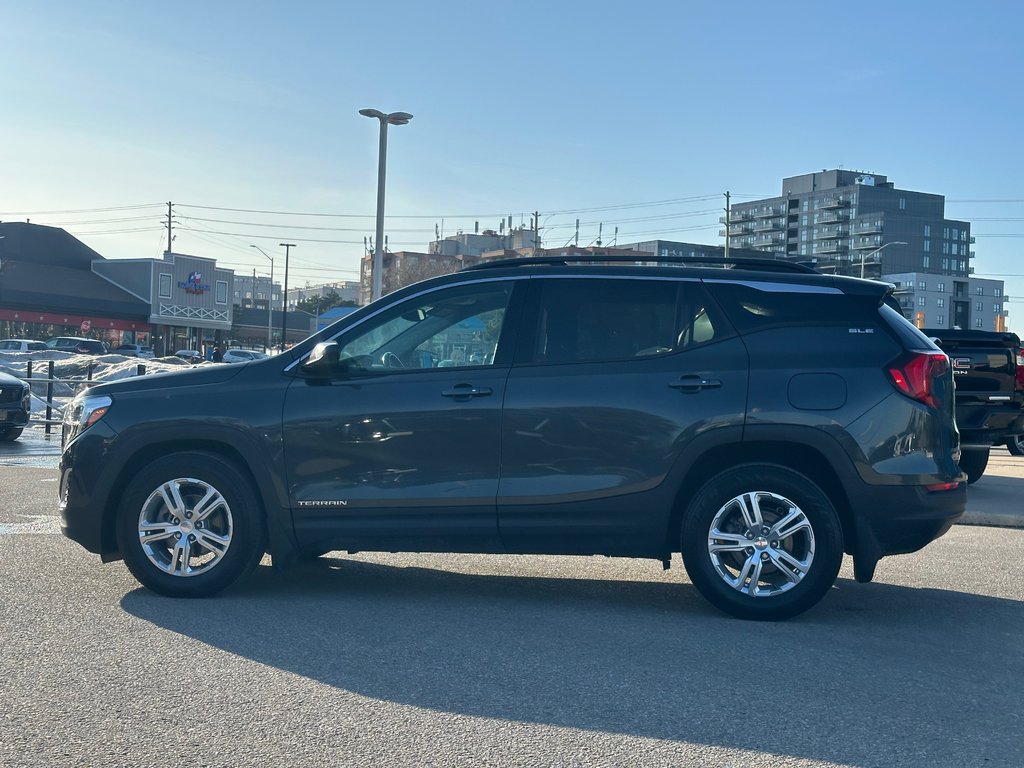 2018 GMC Terrain in Pickering, Ontario - 2 - w1024h768px