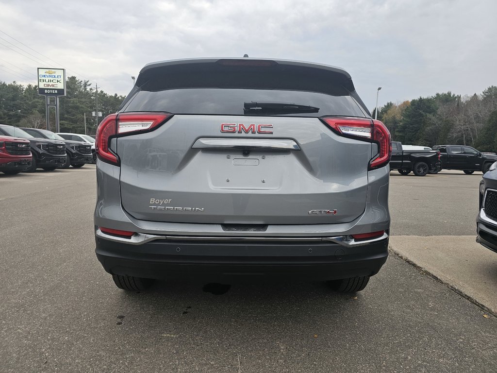 2024 GMC Terrain in Pickering, Ontario - 5 - w1024h768px