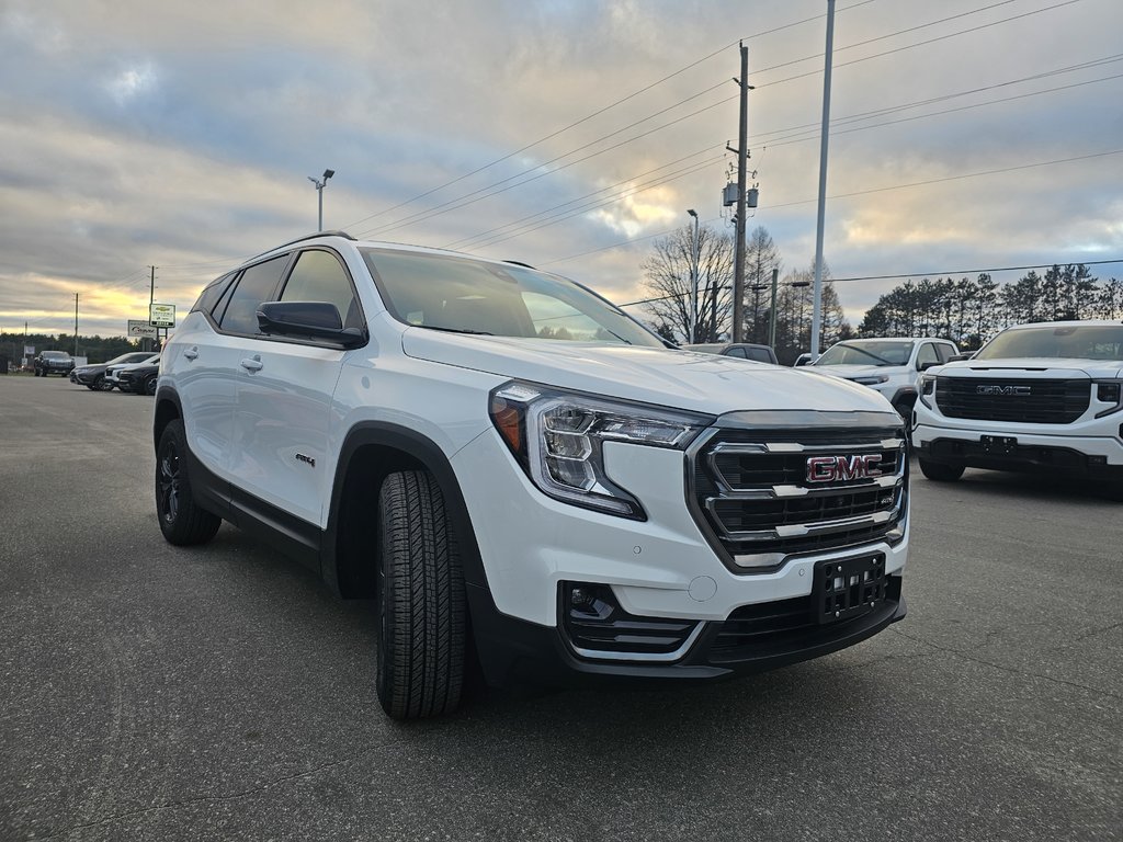 2024 GMC Terrain in Pickering, Ontario - 3 - w1024h768px