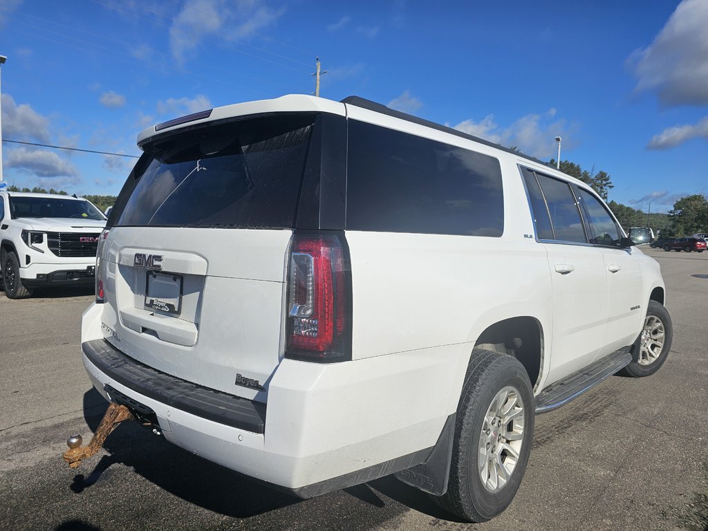 2019 GMC Yukon XL in Pickering, Ontario - 5 - w1024h768px