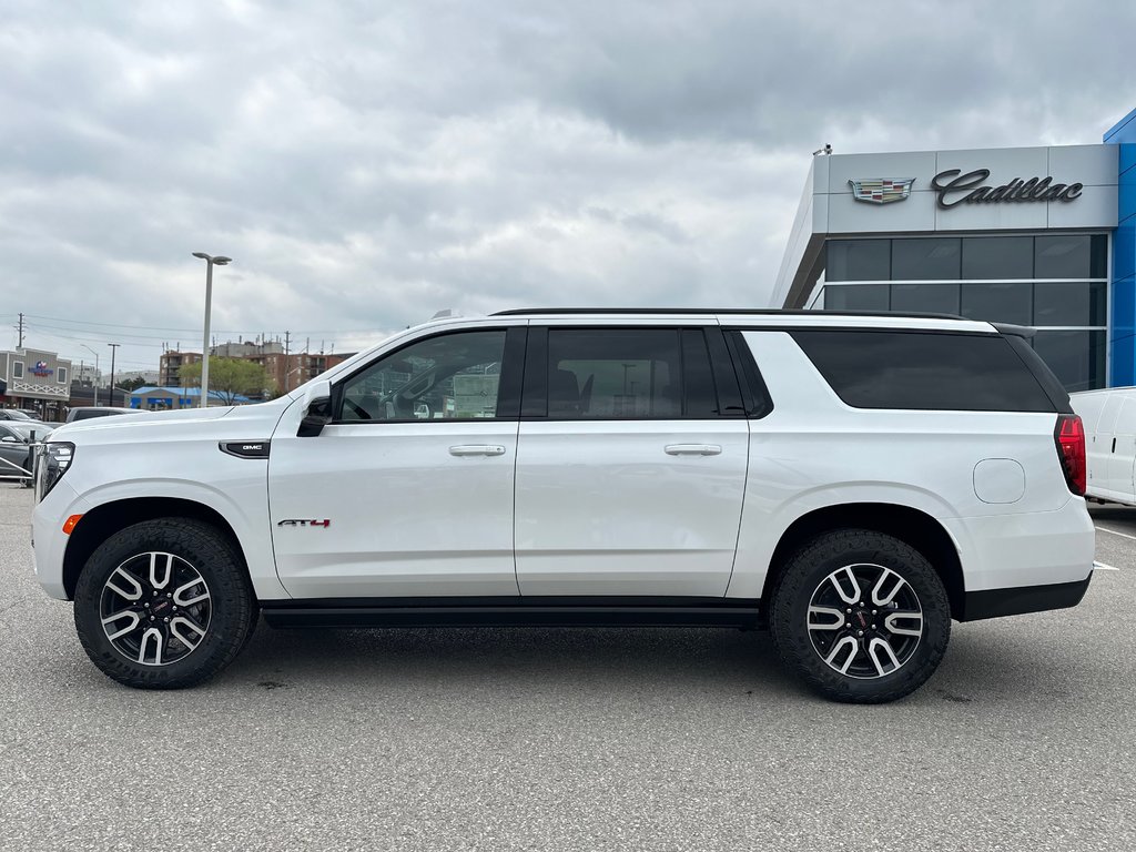 2024 GMC Yukon XL in Pickering, Ontario - 2 - w1024h768px