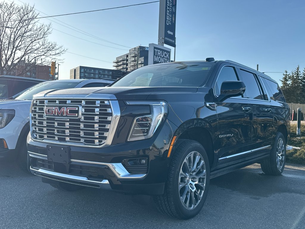 2025 GMC Yukon XL in Pickering, Ontario - 1 - w1024h768px