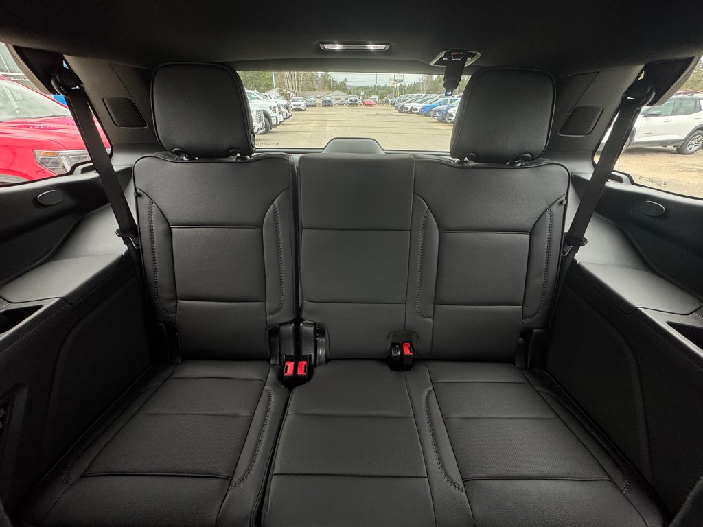 2025 GMC Yukon in Pickering, Ontario - 27 - w1024h768px