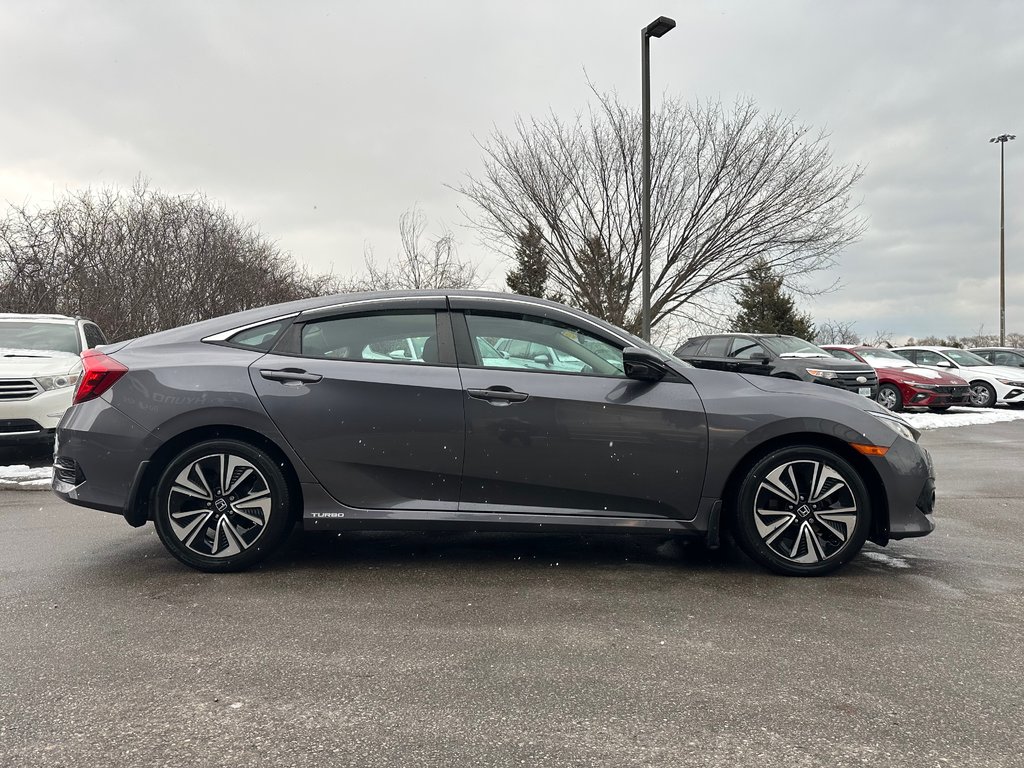 2017 Honda Civic Sedan in Pickering, Ontario - 6 - w1024h768px