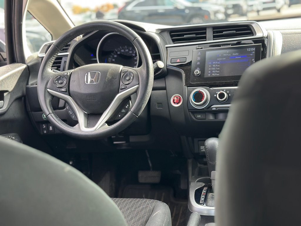 2019 Honda Fit in Pickering, Ontario - 11 - w1024h768px