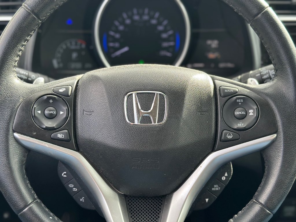 2019 Honda Fit in Pickering, Ontario - 10 - w1024h768px