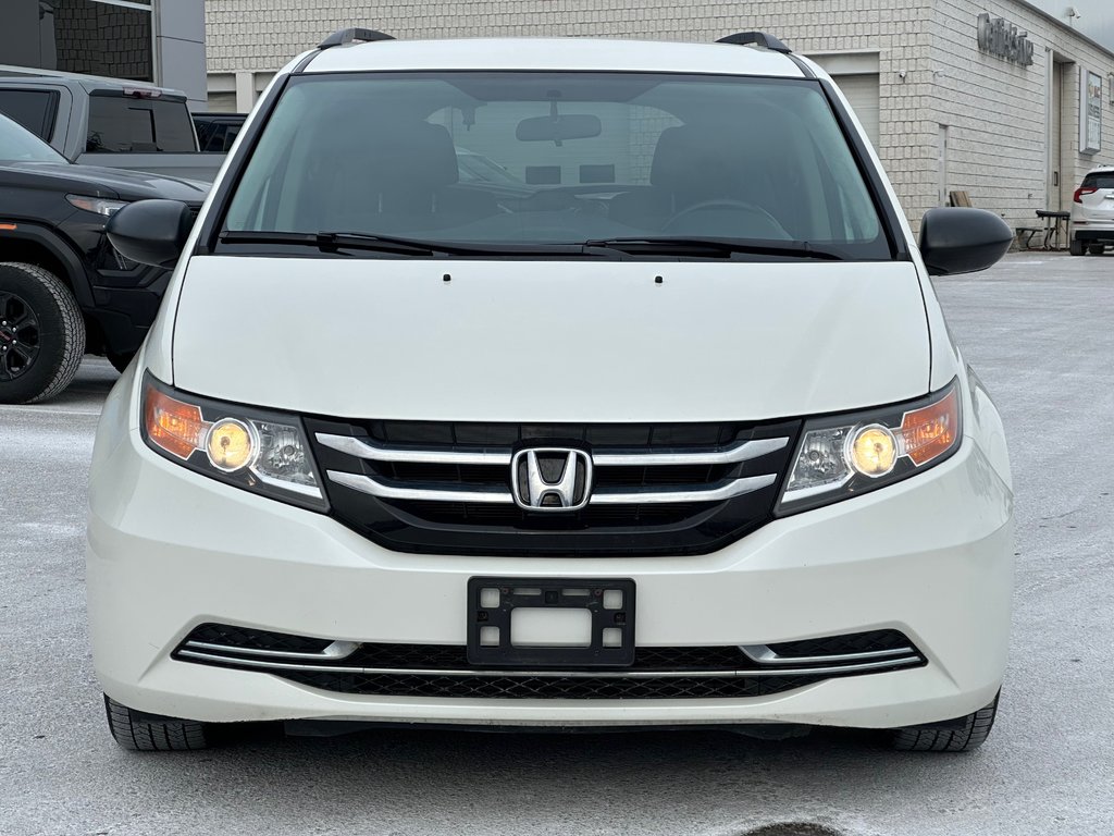 2016 Honda Odyssey in Pickering, Ontario - 8 - w1024h768px