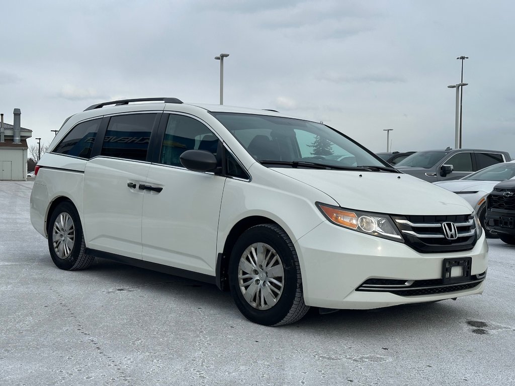 2016 Honda Odyssey in Pickering, Ontario - 7 - w1024h768px