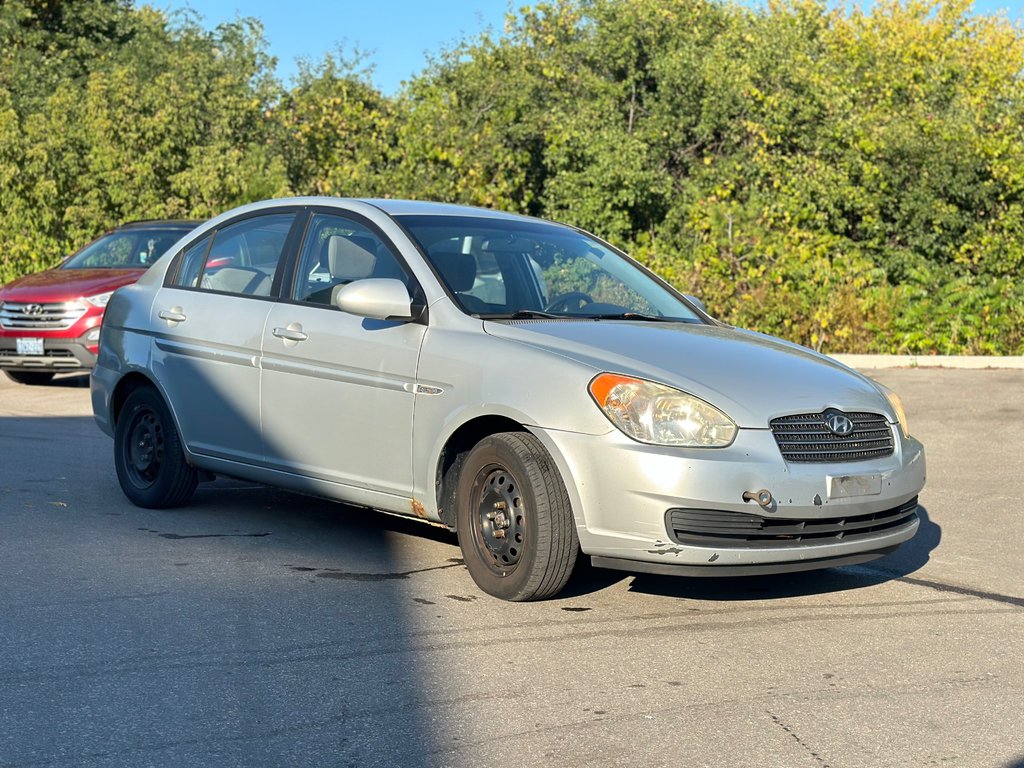 2007 Hyundai Accent in Pickering, Ontario - 7 - w1024h768px