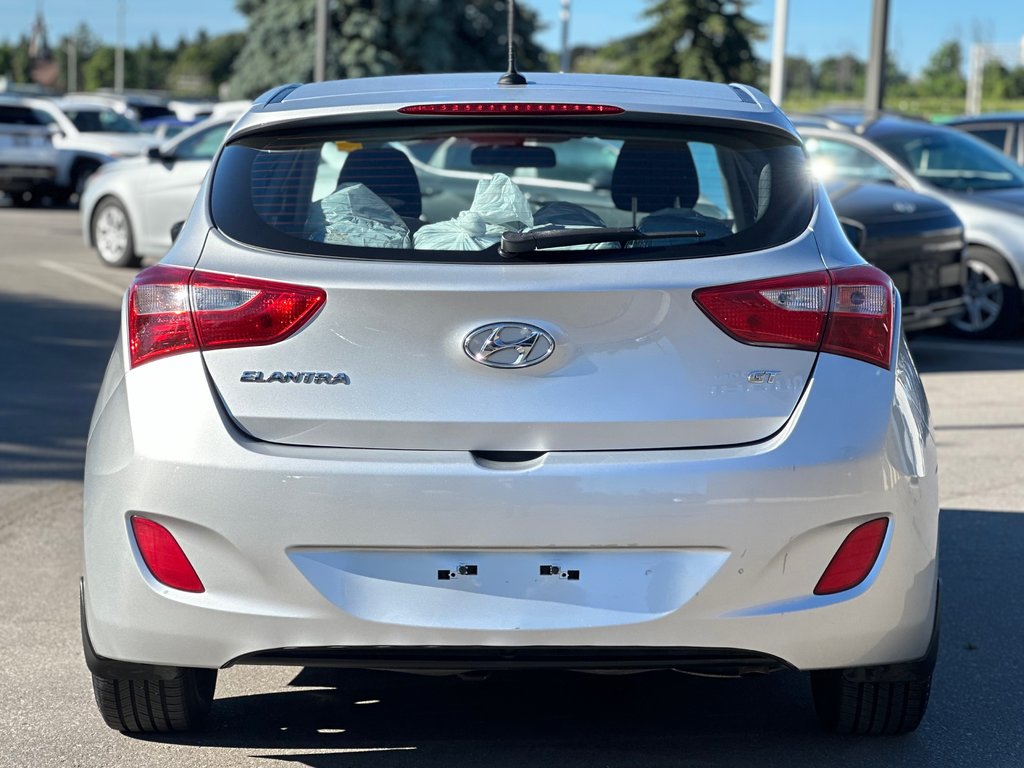 2014 Hyundai Elantra GT in Pickering, Ontario - 4 - w1024h768px