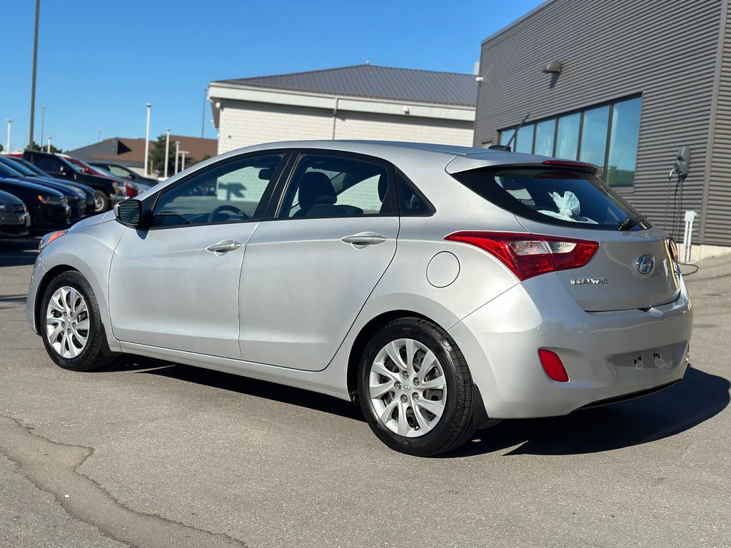 2014 Hyundai Elantra GT in Pickering, Ontario - 3 - w1024h768px