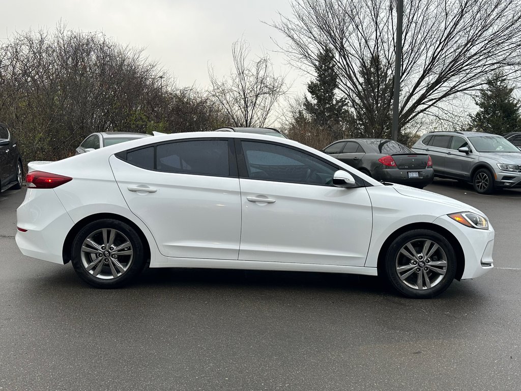 2018 Hyundai Elantra in Pickering, Ontario - 7 - w1024h768px