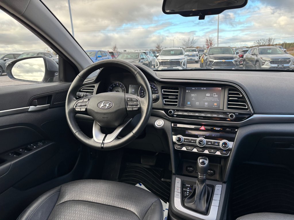 2019 Hyundai Elantra in Lindsay, Ontario - 9 - w1024h768px