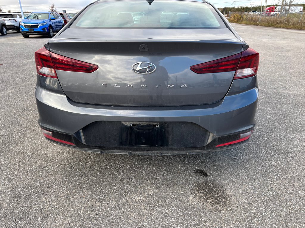 2019 Hyundai Elantra in Lindsay, Ontario - 7 - w1024h768px