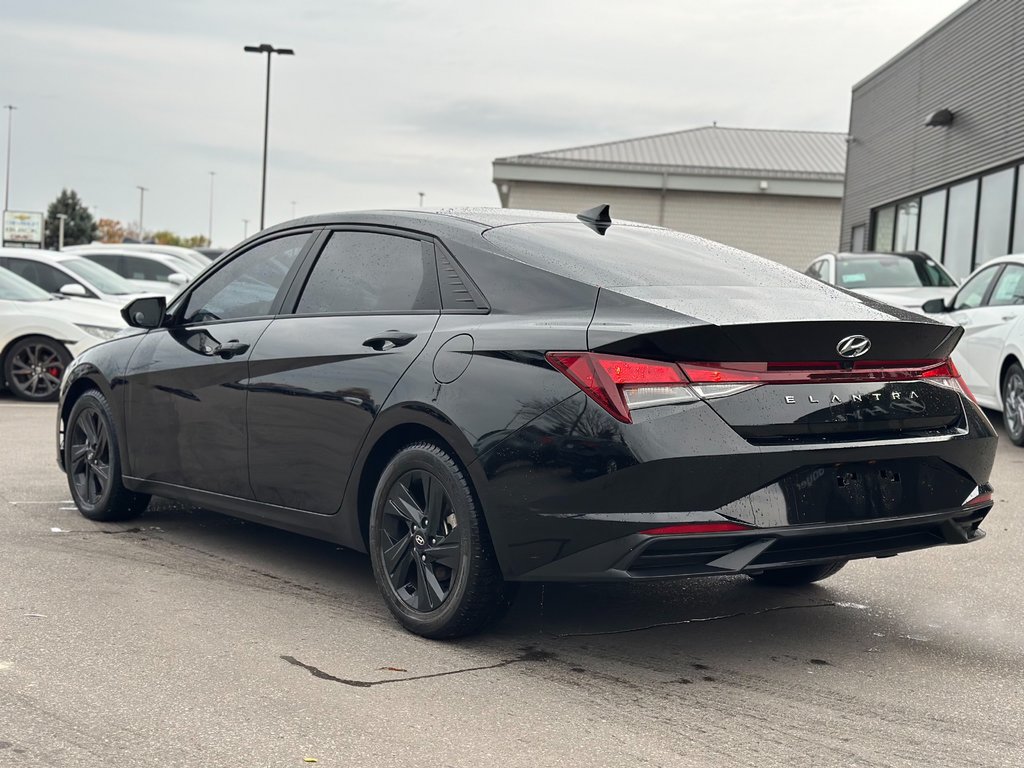 2022 Hyundai Elantra in Pickering, Ontario - 3 - w1024h768px