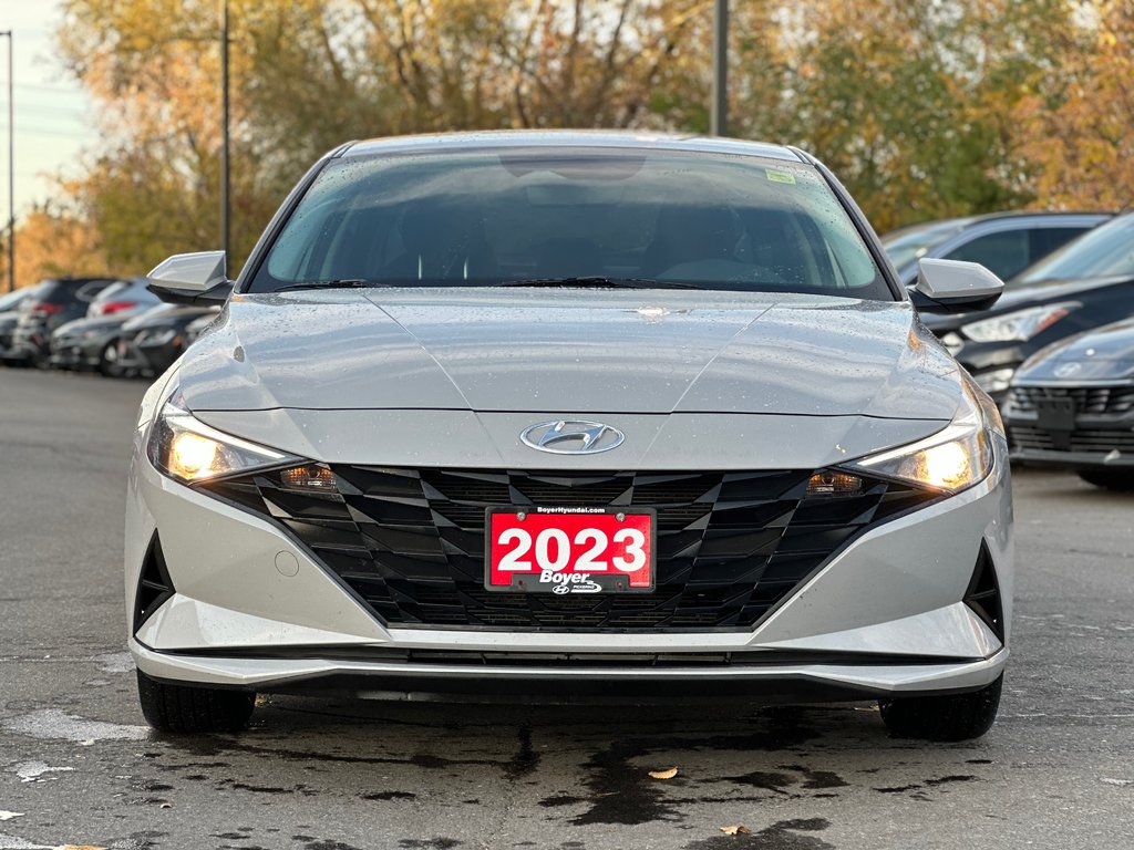 2023 Hyundai Elantra in Pickering, Ontario - 8 - w1024h768px