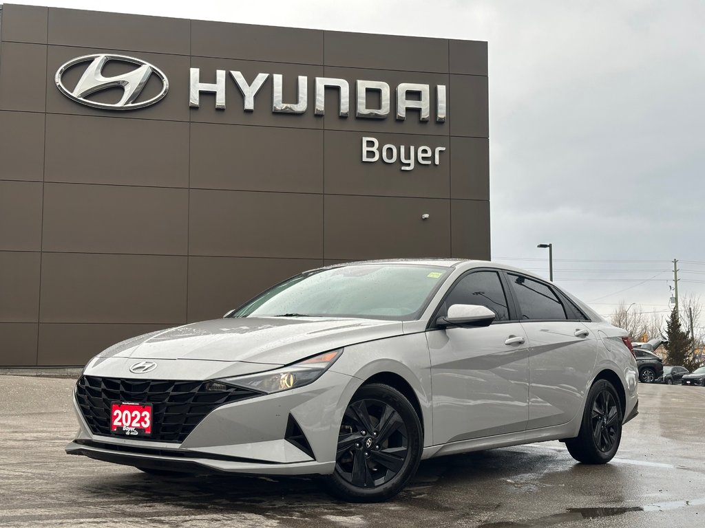 2023 Hyundai Elantra in Pickering, Ontario - 1 - w1024h768px