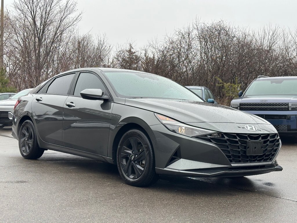 2023 Hyundai Elantra in Pickering, Ontario - 6 - w1024h768px