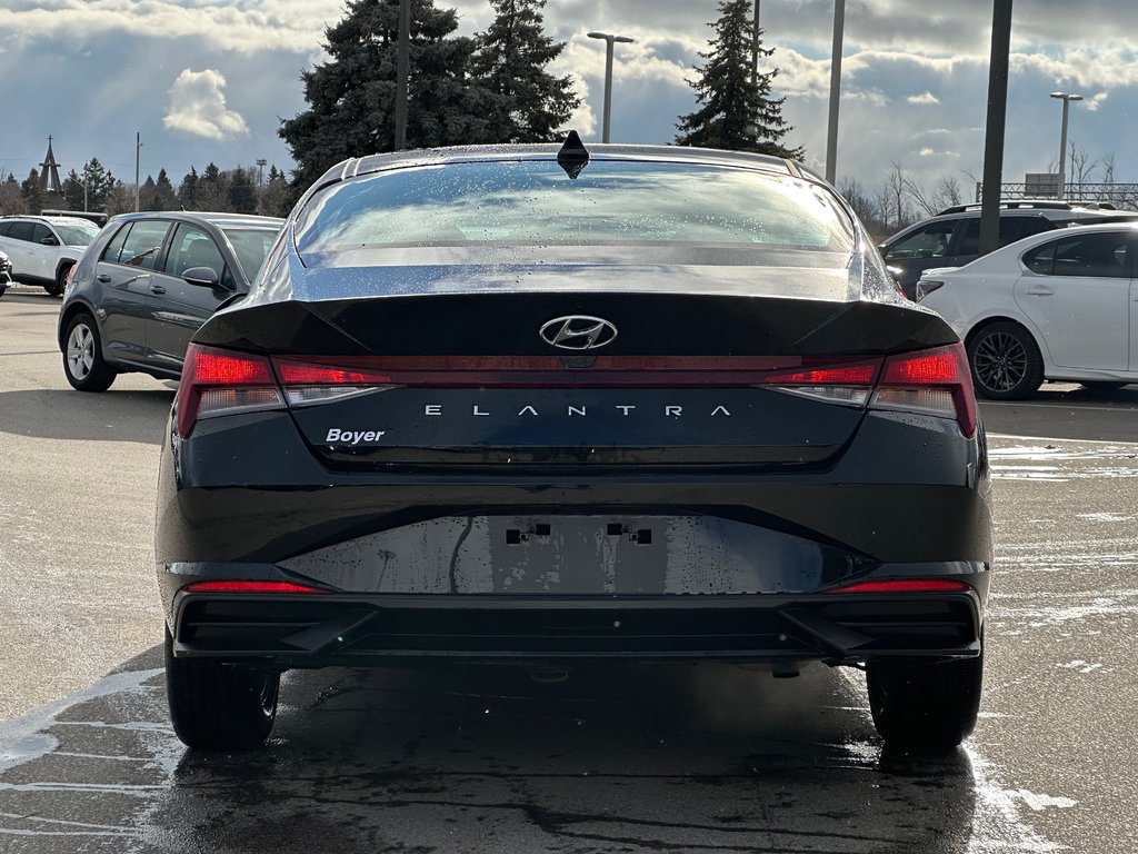 2023 Hyundai Elantra in Pickering, Ontario - 4 - w1024h768px