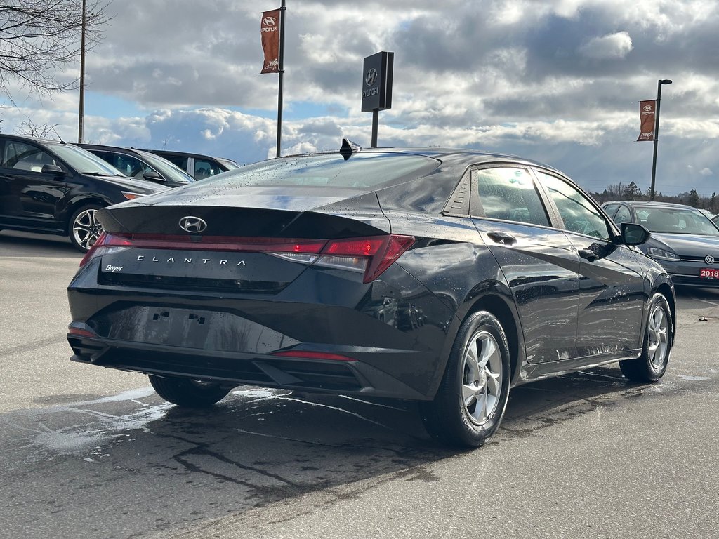 2023 Hyundai Elantra in Pickering, Ontario - 5 - w1024h768px