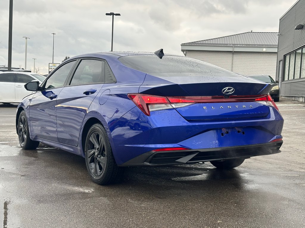 2023 Hyundai Elantra in Pickering, Ontario - 3 - w1024h768px