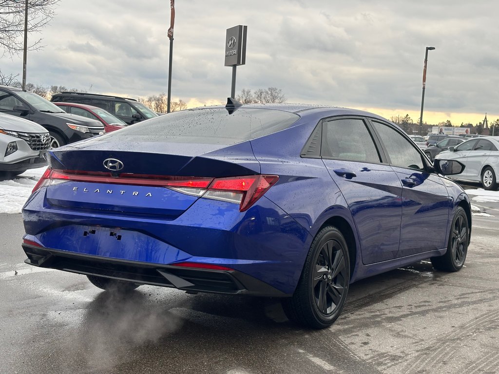 2023 Hyundai Elantra in Pickering, Ontario - 5 - w1024h768px