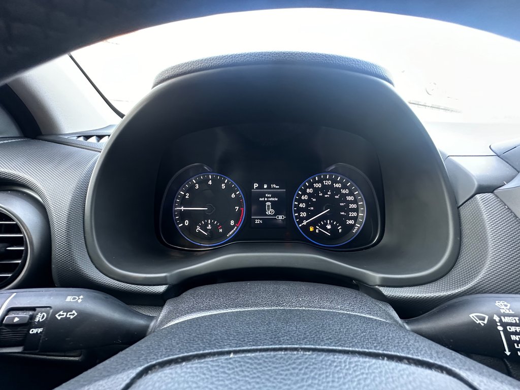 2019 Hyundai Kona in Pickering, Ontario - 12 - w1024h768px